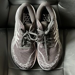 ASICS Gel-Kayano 29 Women Size 8